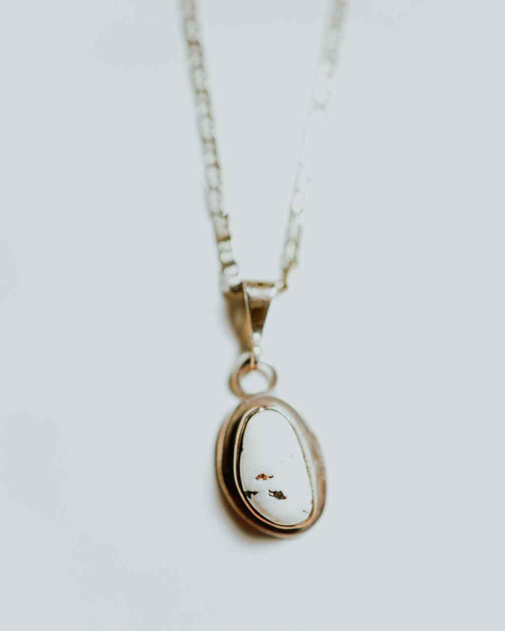 White Buffalo Pendant - Smokin' Blues Turquoise