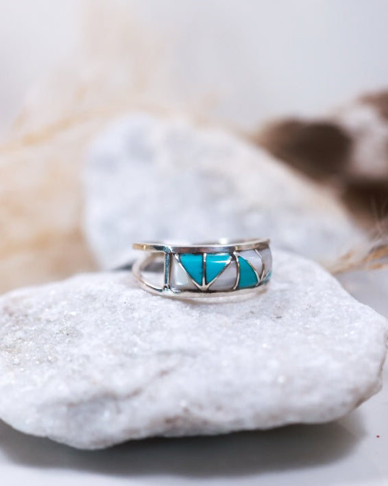 Turquoise Ring | Size 5 - Smokin' Blues Turquoise