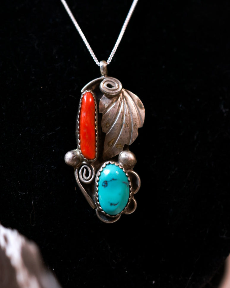 Turquoise & Coral Pendant - Smokin' Blues Turquoise