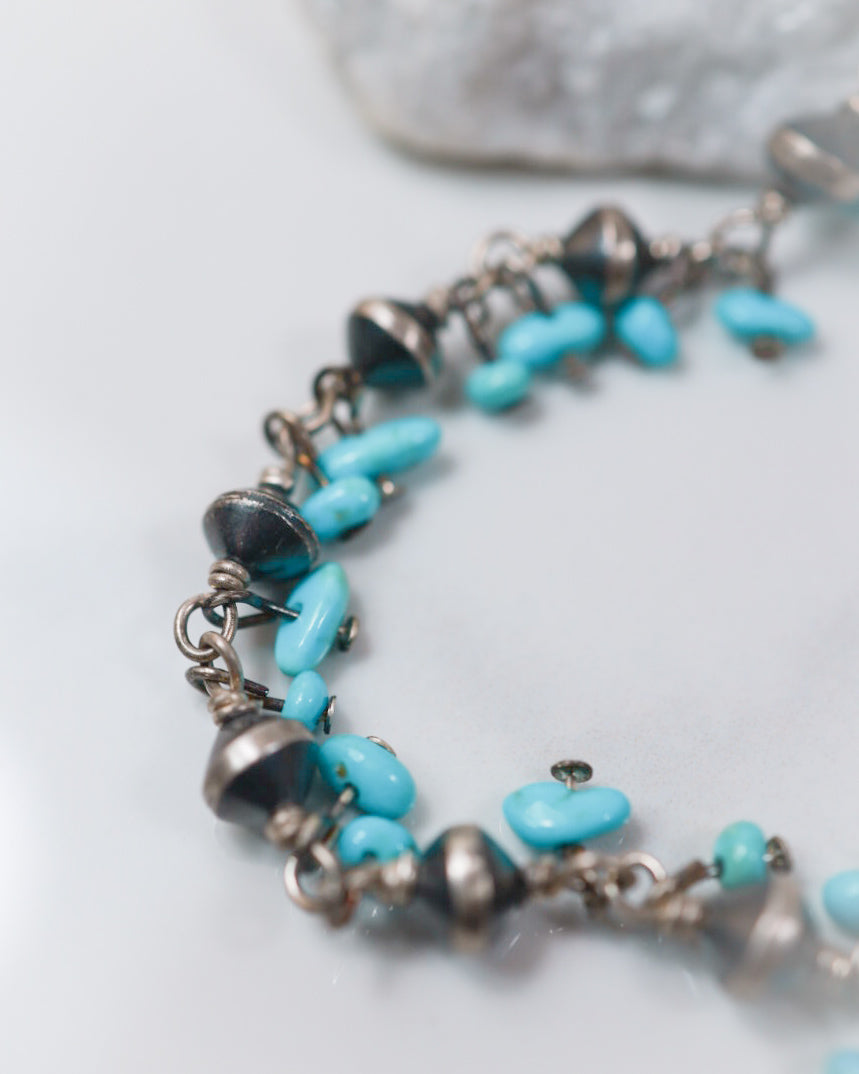 Turquoise & Navajo Pearl Bracelet - Smokin' Blues Turquoise