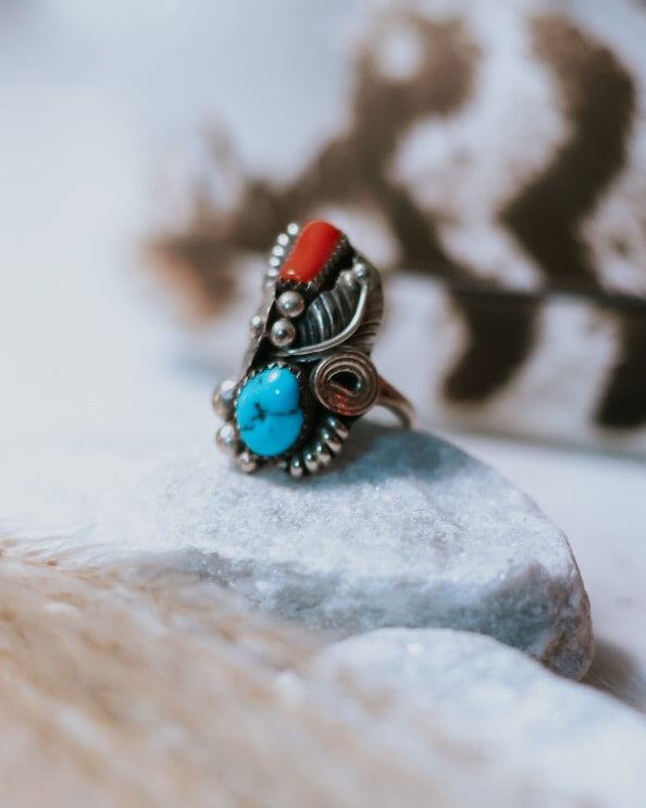 Turquoise & Coral Ring | Size 7 - Smokin' Blues Turquoise