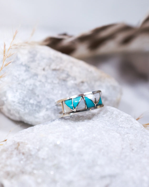 Turquoise Ring | Size 5 - Smokin' Blues Turquoise