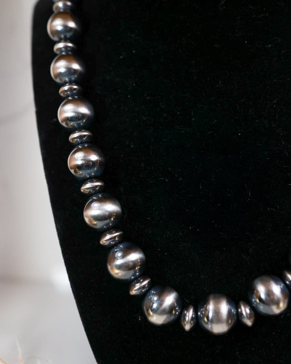 Navajo Pearl Necklace - 14MM 20” - Smokin' Blues Turquoise