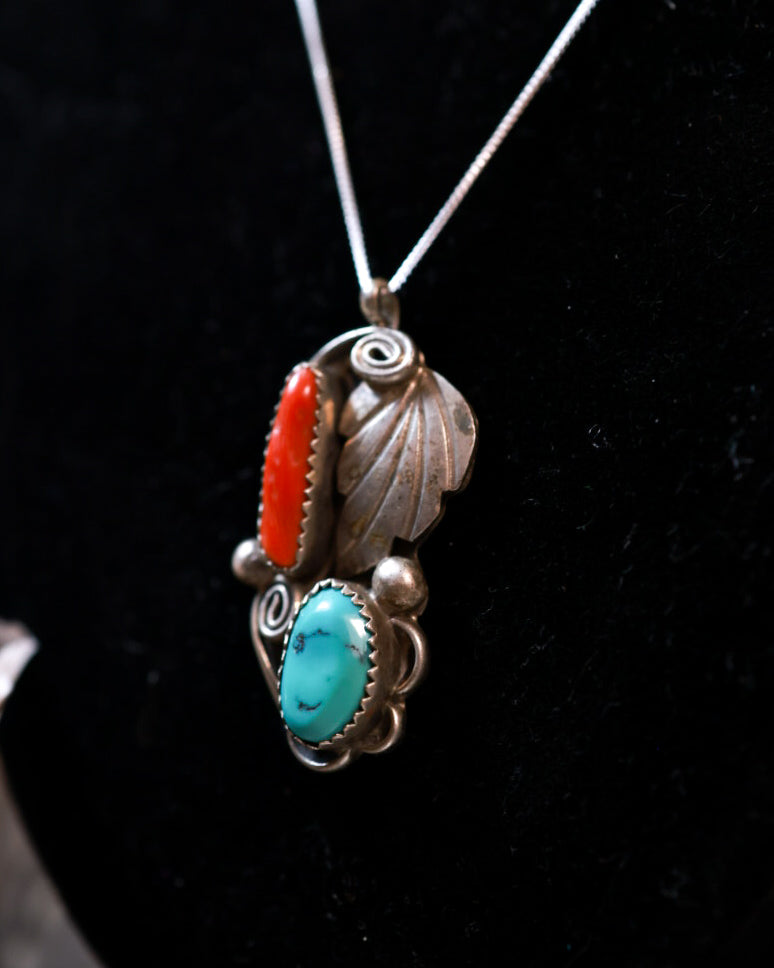 Turquoise & Coral Pendant - Smokin' Blues Turquoise