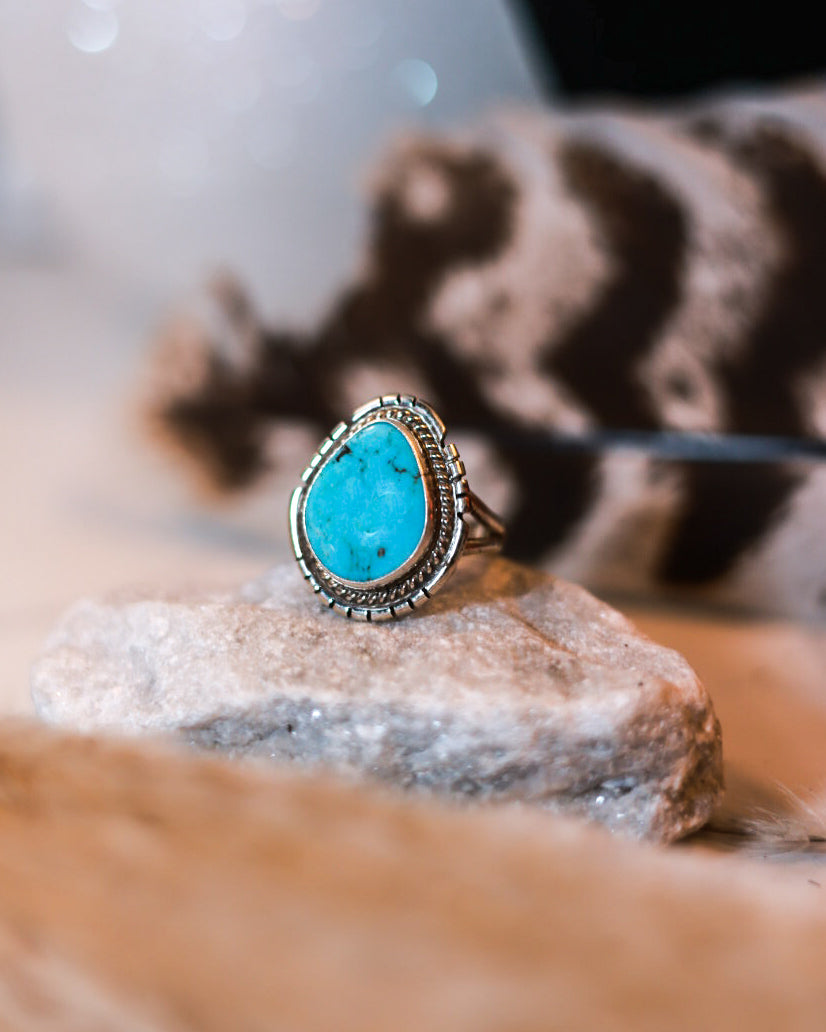 Turquoise Ring | Size 5 - Smokin' Blues Turquoise