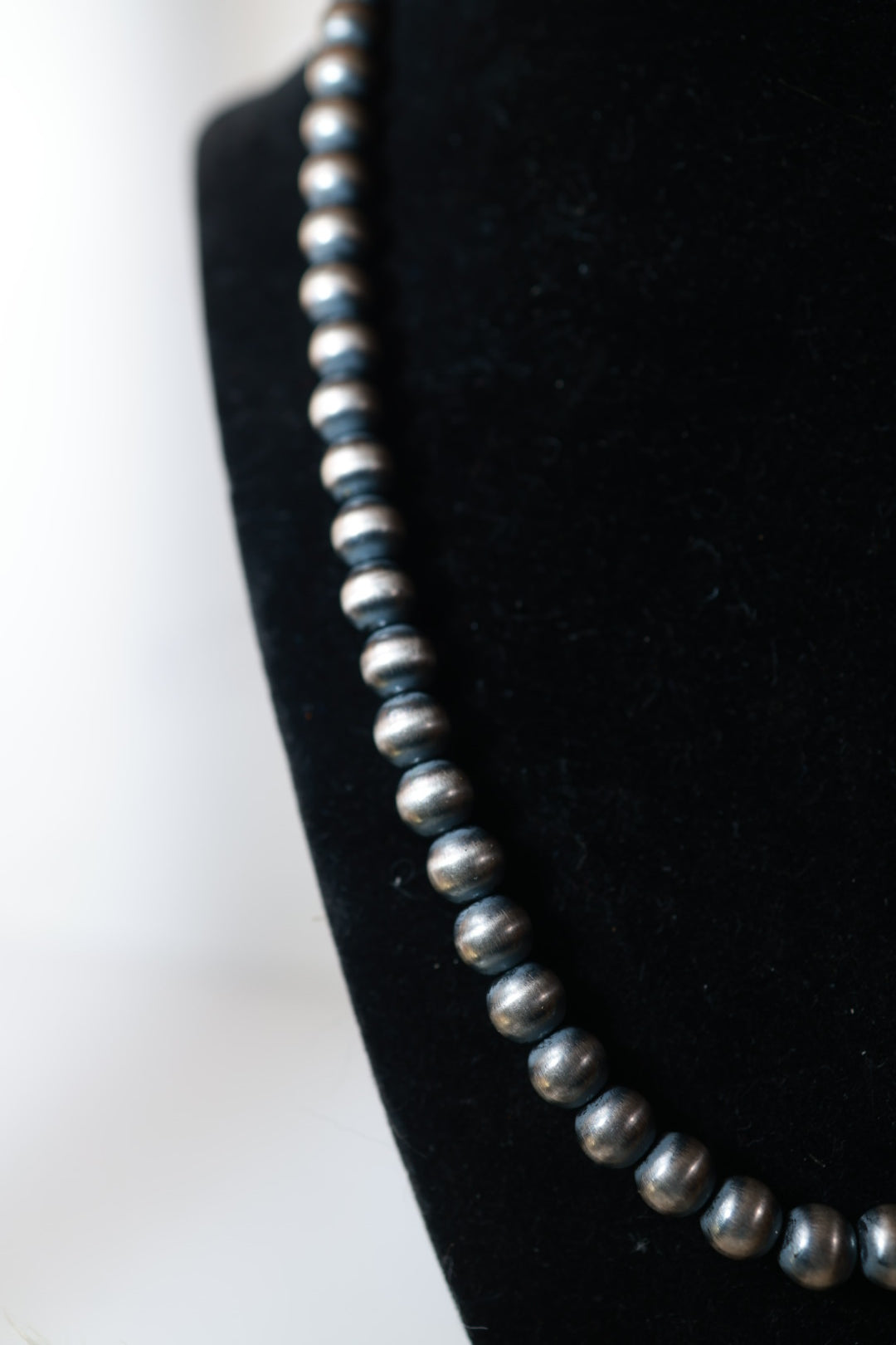 Navajo Pearl Necklace - 8MM 20” - Smokin' Blues Turquoise