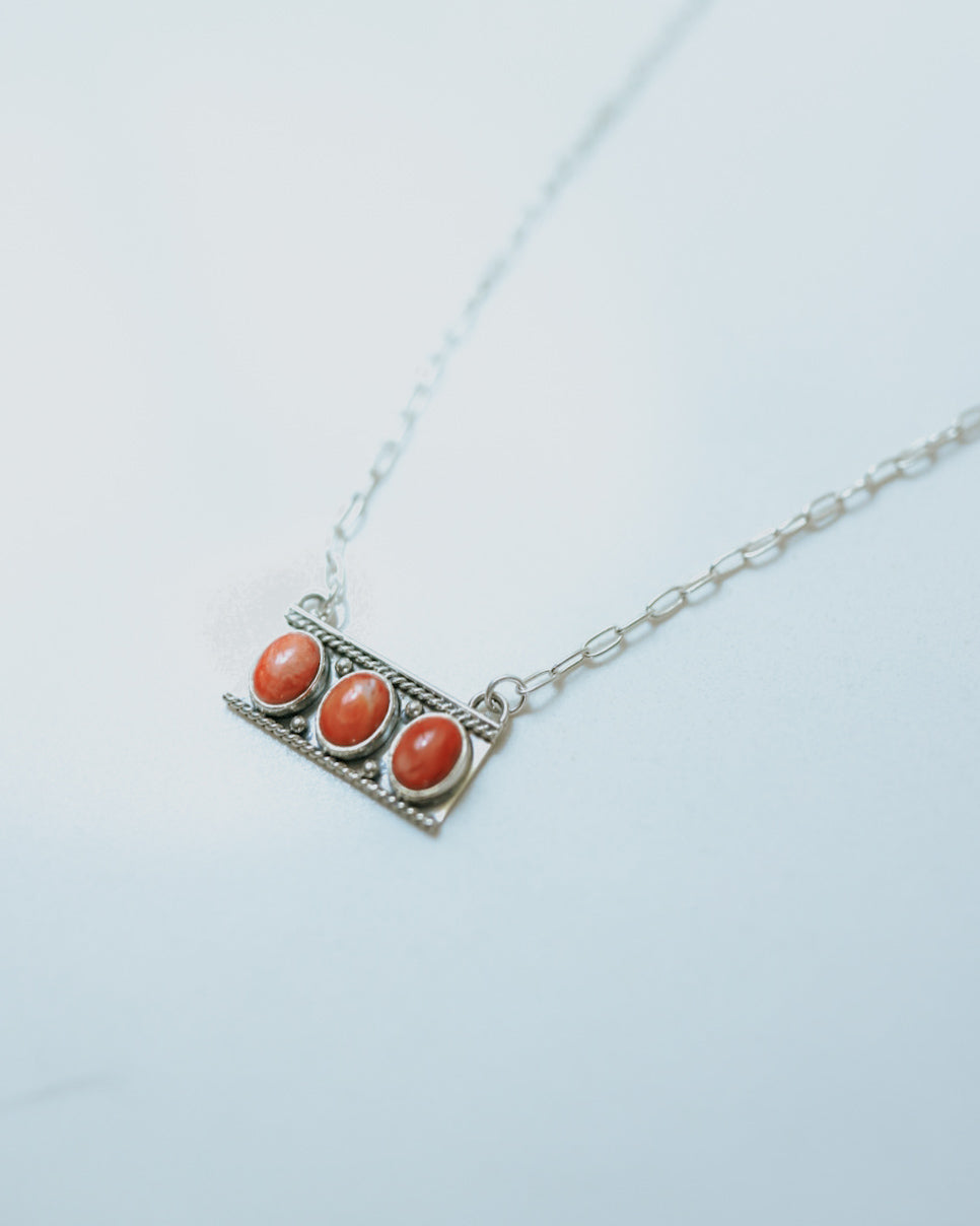 Spiney Oyster Bar Necklace - Smokin' Blues Turquoise