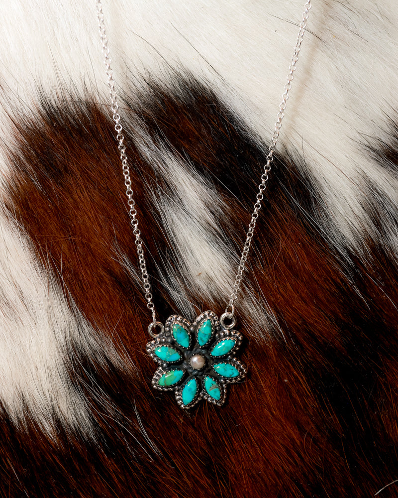 Turquoise and Mother of Pearl Necklace - Smokin' Blues Turquoise