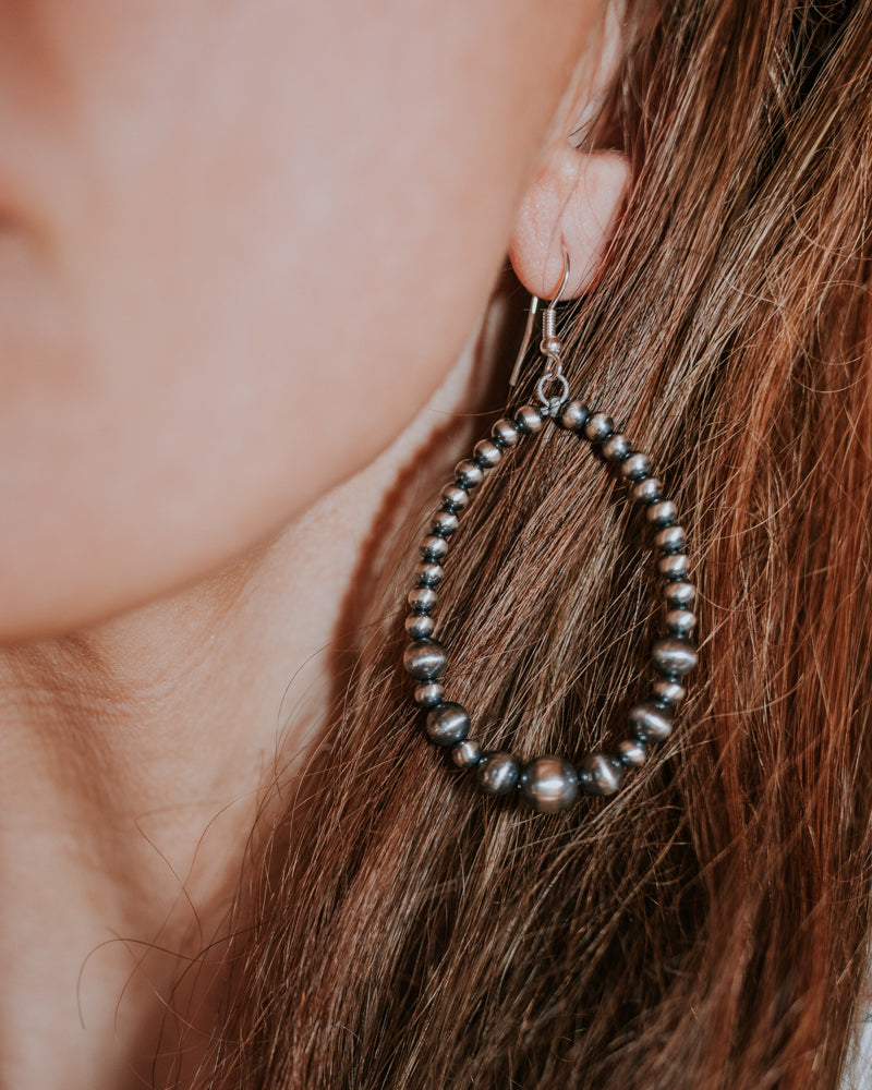 Navajo Pearl Earrings - Smokin' Blues Turquoise