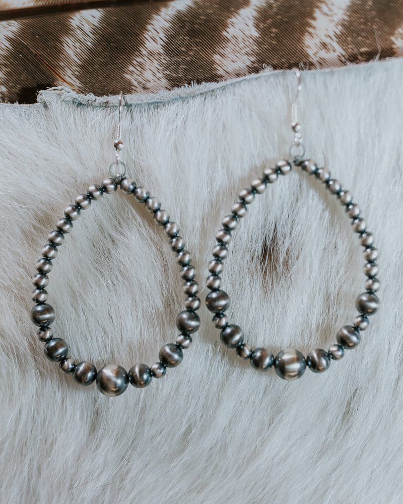 Navajo Pearl Earrings - Smokin' Blues Turquoise