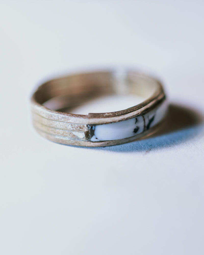 White Buffalo Stacker Ring Size 5.5 - Smokin' Blues Turquoise